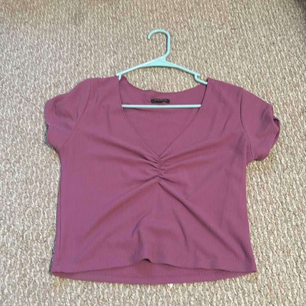 Purple v neck runched top, Large